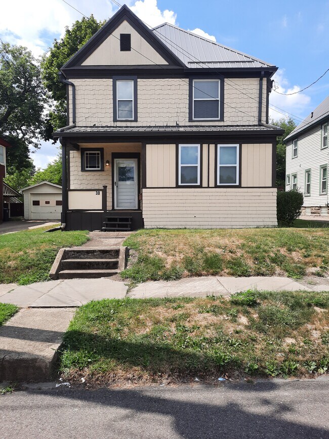 Foto del edificio - 30 S Adams St