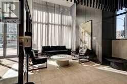 Photo du bâtiment - 4065 Confederation Pkwy