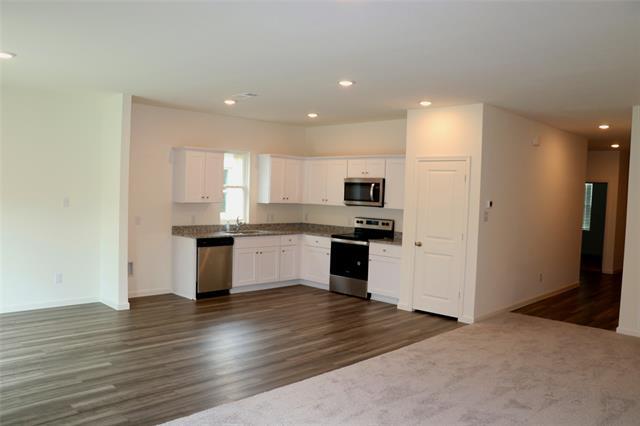 Building Photo - 8336 Stovepipe Dr