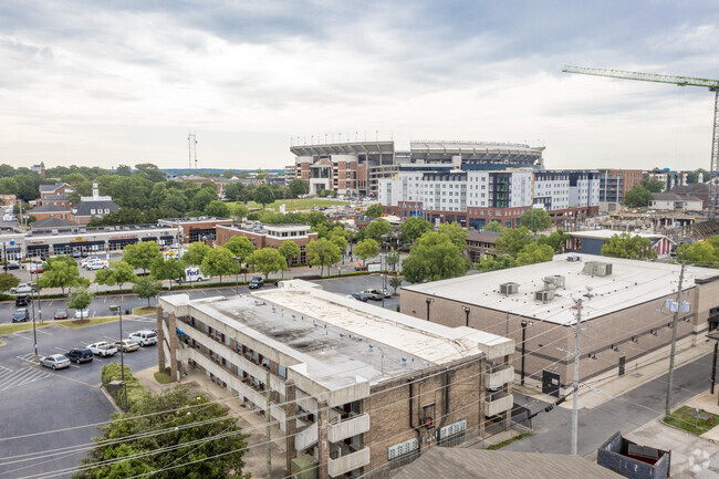 Apartments On The Strip Tuscaloosa