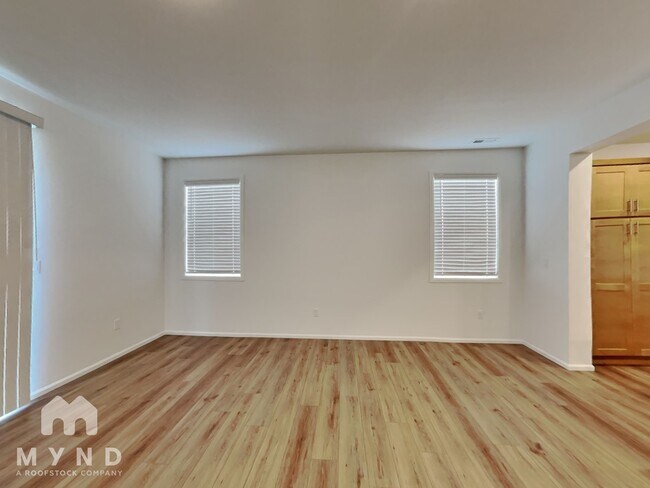 Foto del edificio - 13654 201 Ave SE