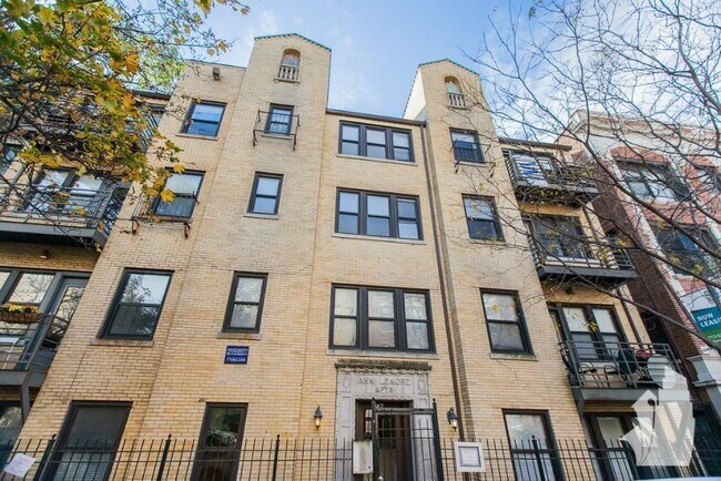 Foto del edificio - 916 W Dakin St