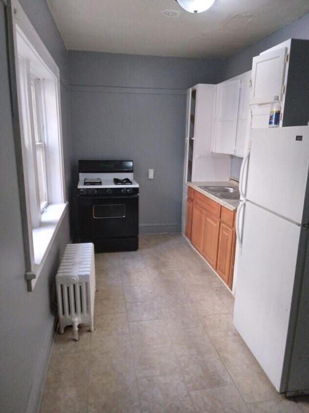 Foto principal - 3068 N 44th St