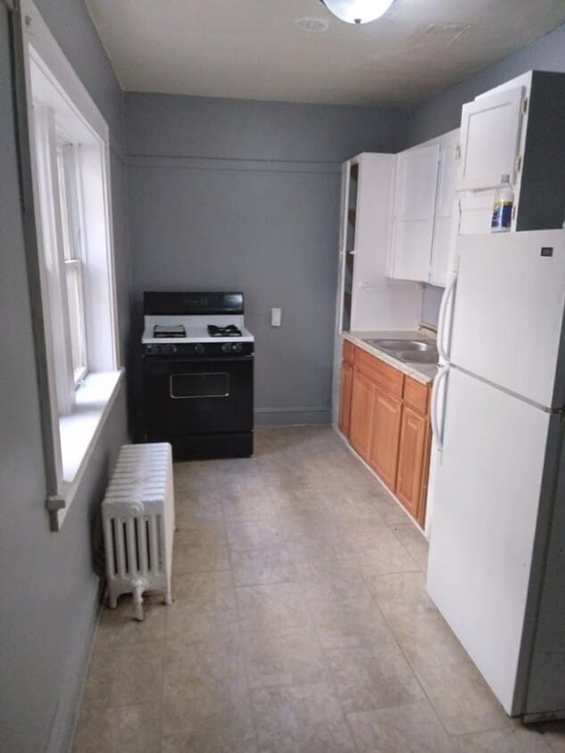 Primary Photo - 3068 N 44th St
