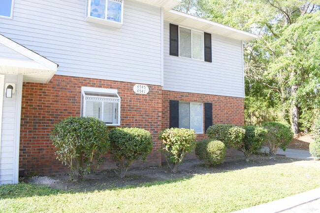 Building Photo - 4541 Kimberly Way
