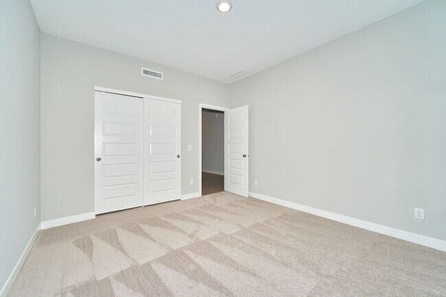 Foto del edificio - Beautiful Brand New 5 Bedroom in Camby!