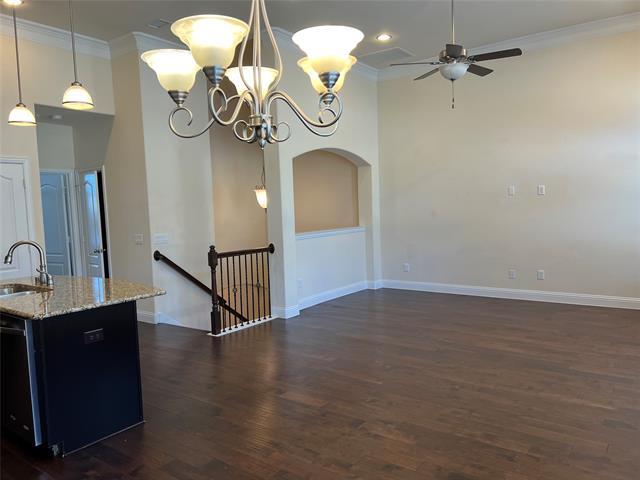 Foto del edificio - 587 Hampshire Dr