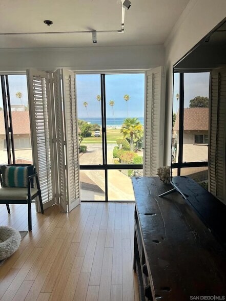 Foto del edificio - 8263 Camino Del Oro