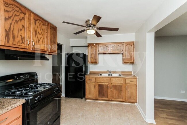 Foto del edificio - 14840 Grant St