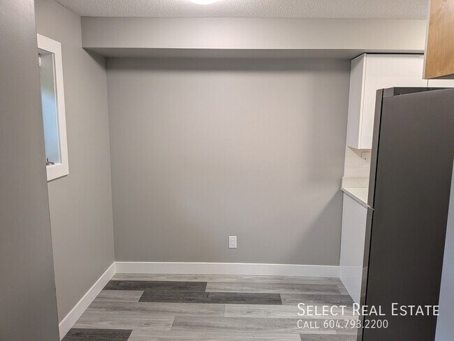 Photo du bâtiment - 46117 Gore Ave