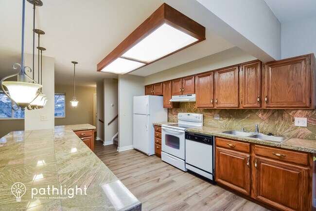 Foto del edificio - 4275 Oro Blanco Dr, Colorado Springs, CO, ...