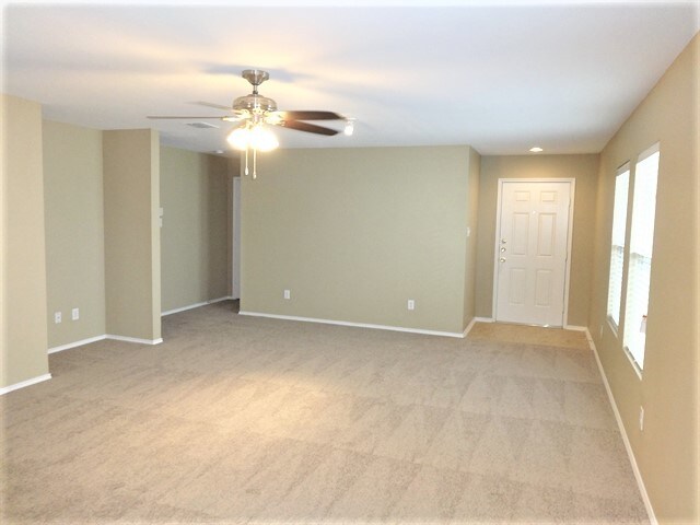 Building Photo - 721 Rio Bravo Drive