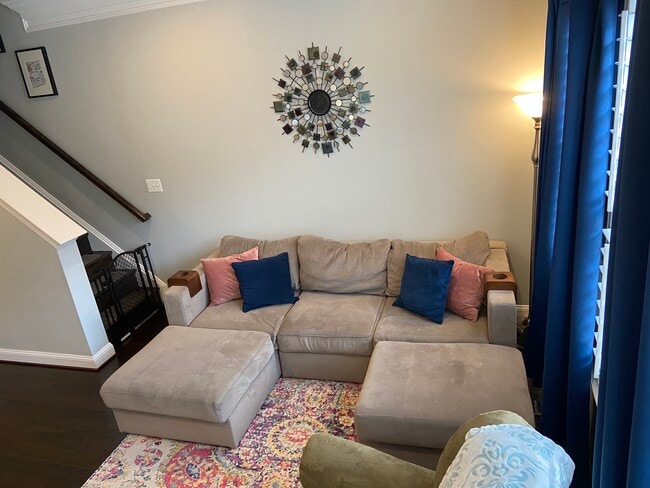 Living Room - 1326 S Rolfe St