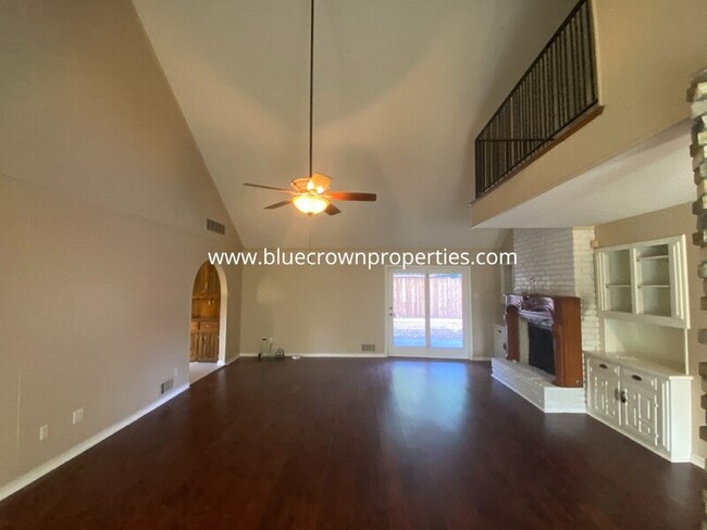 Foto del edificio - 9614 Millridge Cir