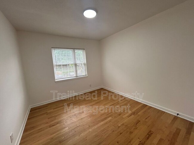 Building Photo - 6429 Brookside Rd