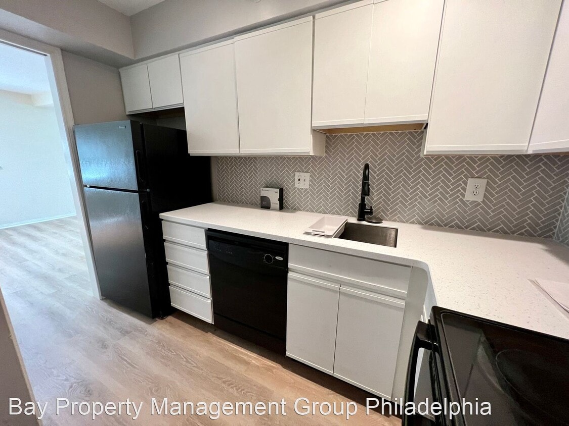 Primary Photo - 1 br, 1.5 bath House - 237 Montgomery Ave ...
