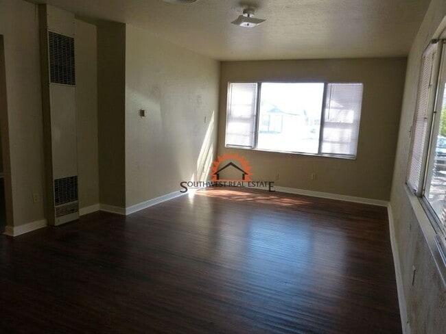 Foto del edificio - Super Cute 2 bedroom 1 bath home.