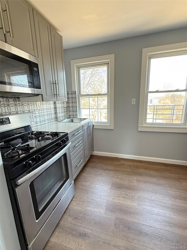 Building Photo - 136 Fairview Blvd