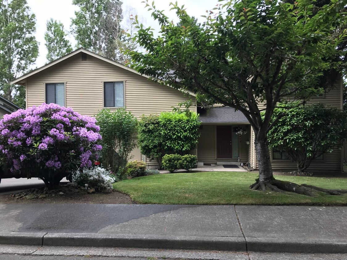 Photo - 17911 Stone Ave N (Shoreline, WA)