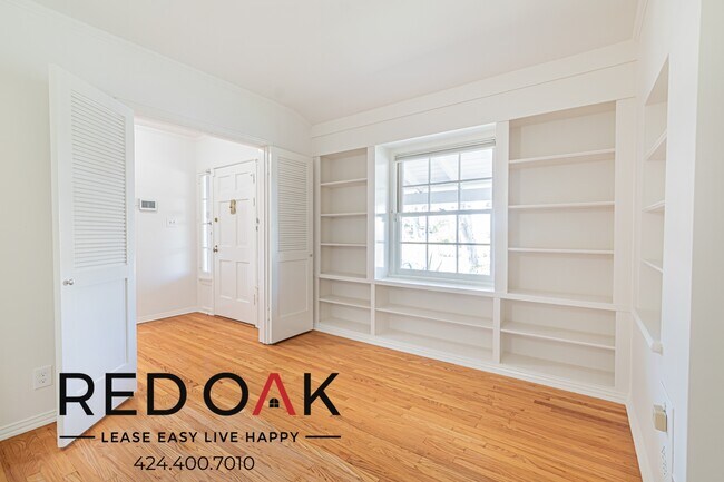 Foto del edificio - 10374 La Grange Ave