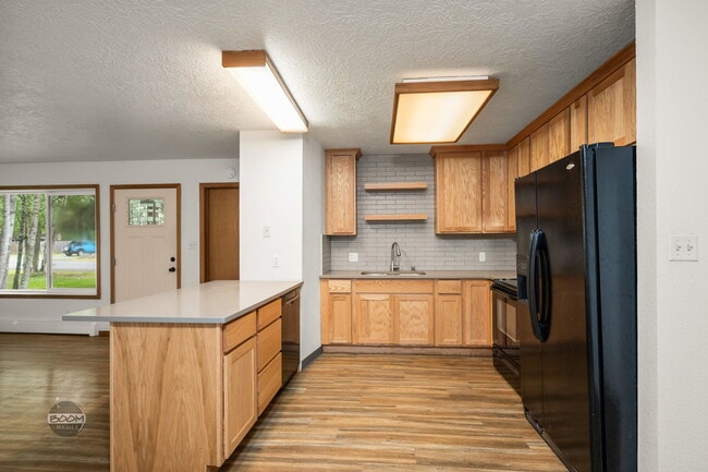Building Photo - 16617 Mercy Dr