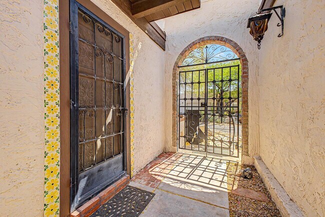 Foto del edificio - 37210 N Tranquil Trail