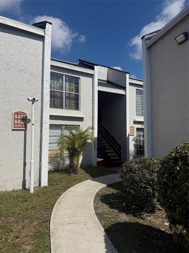 Building Photo - 4455 Treehouse Ln