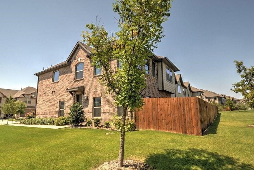 Building Photo - 4817 Bridgewater St