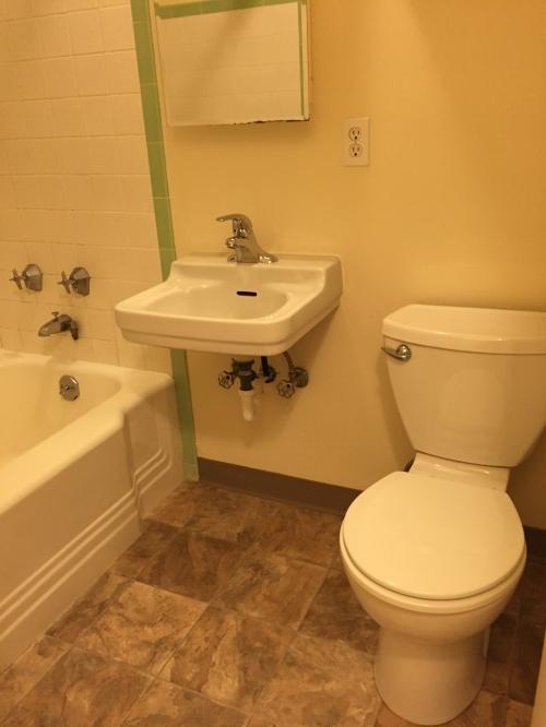 Building Photo - 1 bedroom in Seattle WA 98103