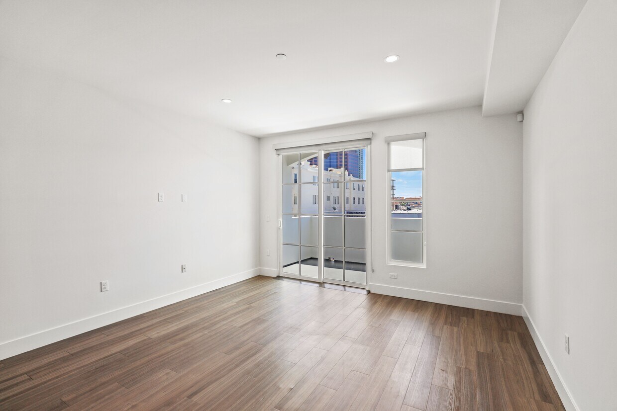 11847 Kiowa Ave Multifamily in Los Angeles, CA Westside Rentals