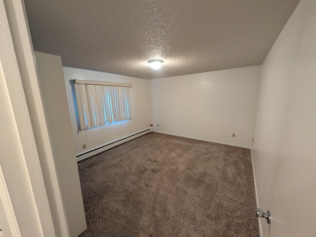 Building Photo - 5453 Camelot Dr