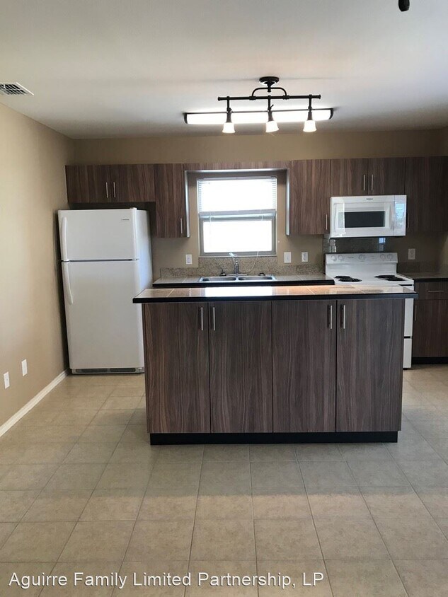 Foto principal - 401 2nd St