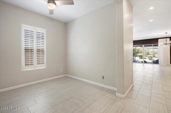 Building Photo - 6630 E Villa Rita Dr
