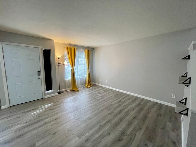 Foto del edificio - 3430 San Pablo Dam Rd