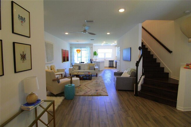 Building Photo - 4071 Via Sienna Cir
