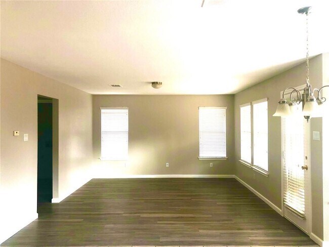 Building Photo - 11609 McDows Hole Ln