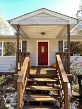 Building Photo - 107 Boonsboro Dr