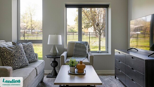 Building Photo - 5040 Linbar Dr