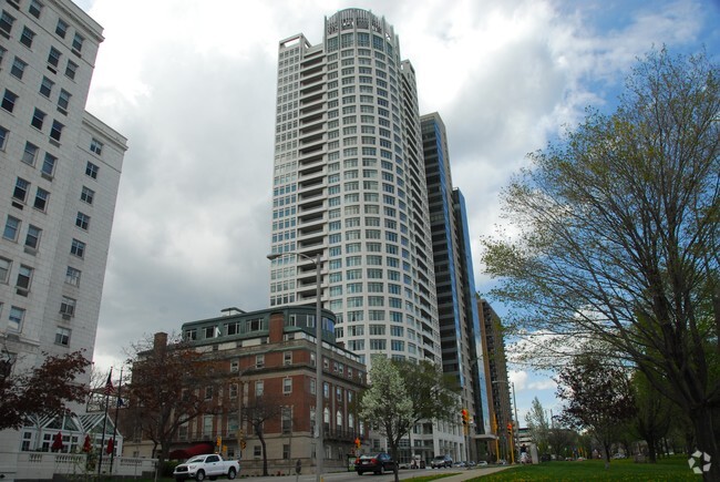 Foto del edificio - University Club Tower