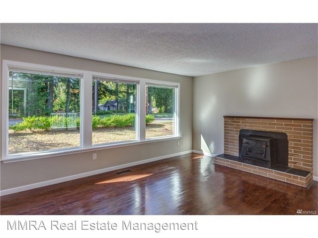 Building Photo - 5 br, 2 bath Apartment - 2310 YEW ST RD.