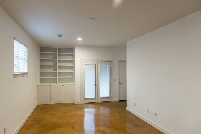 Foto del edificio - 2402 Morgan St