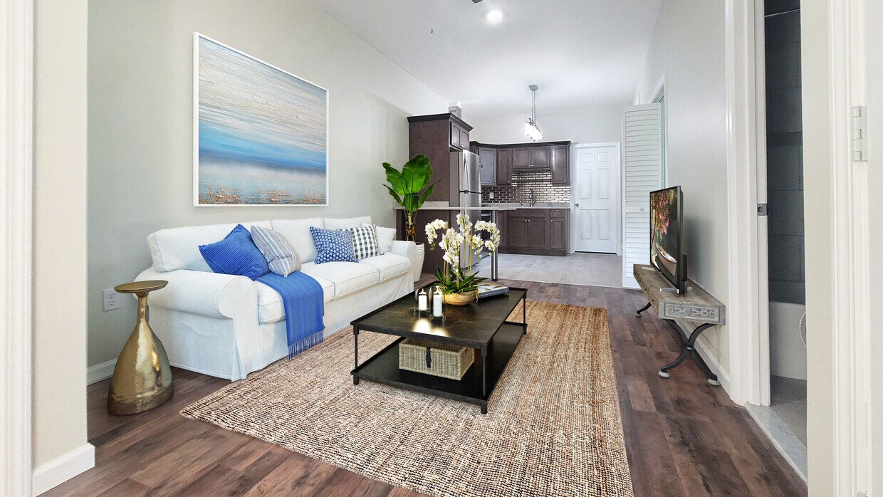 Primary Photo - 30 Laidlaw Ave