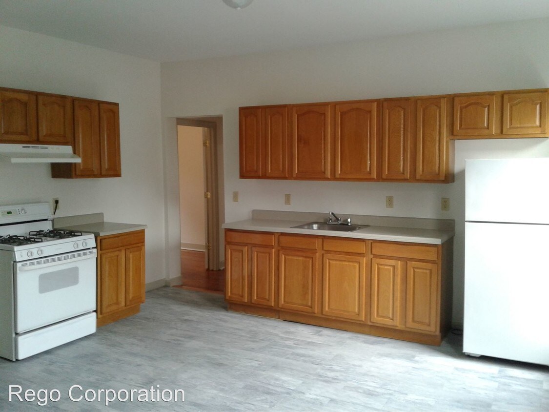 159 Russ St, Hartford, CT 06106 Apartment for Rent in Hartford, CT