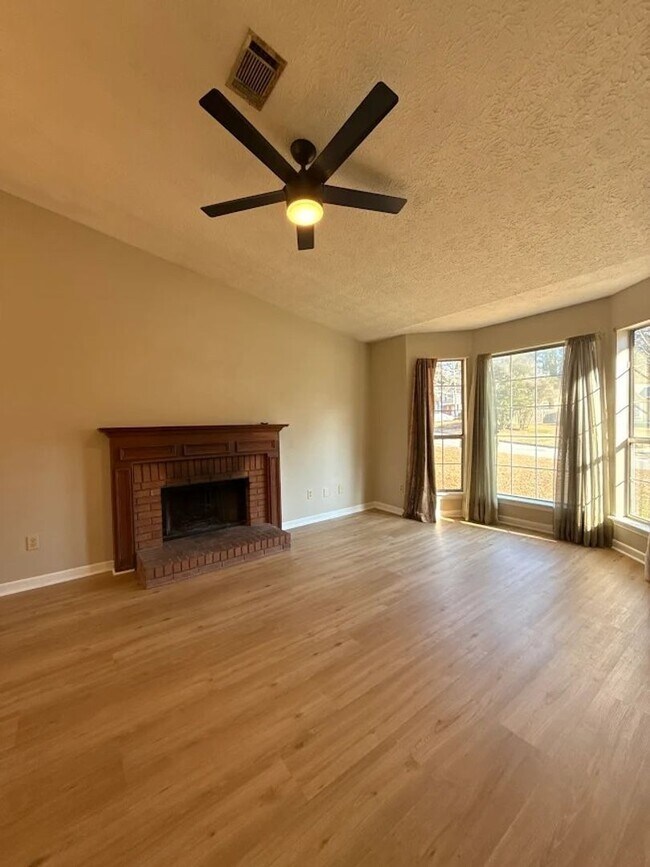 Foto del edificio - 3 Bed 2.5 Bath in Atlanta!