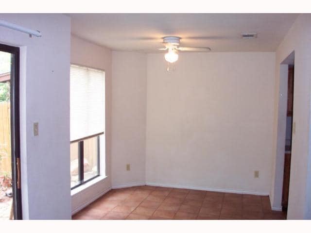 Foto del edificio - 1210 Gingerlily Cove