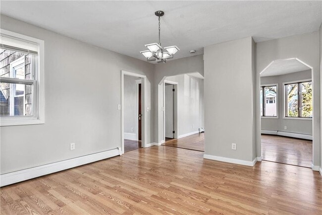 Building Photo - 27 Fremont St