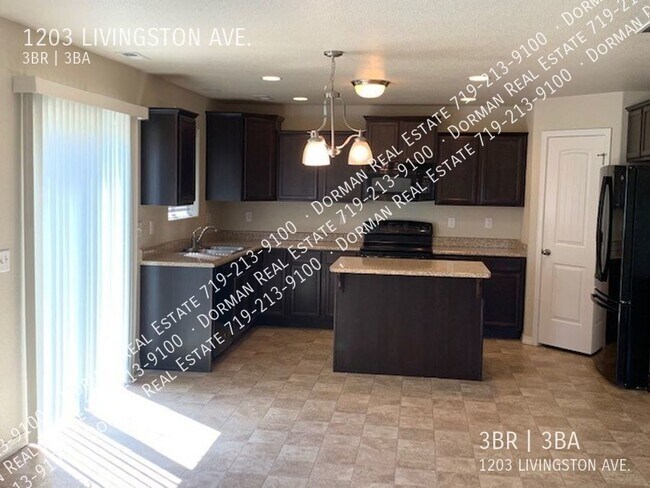 Foto del edificio - 1203 Livingston Ave