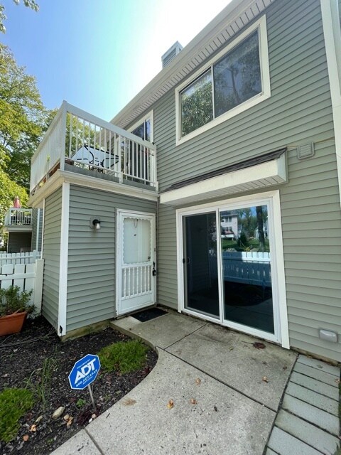Foto del edificio - 51 Foxtail Ln