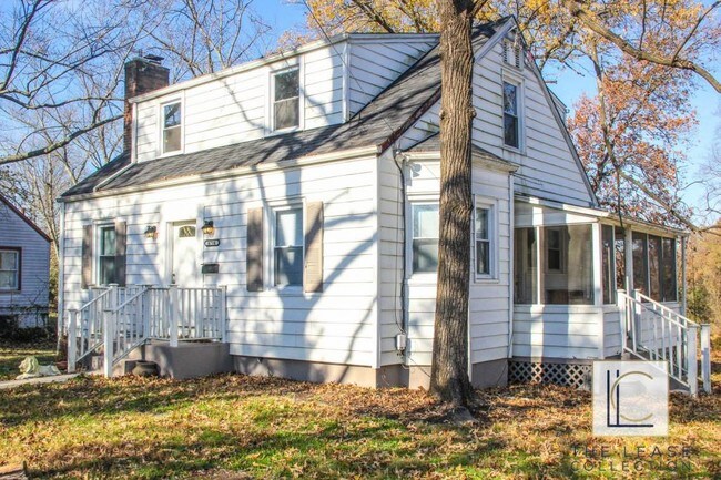 Building Photo - 6704 Boxwood Drive