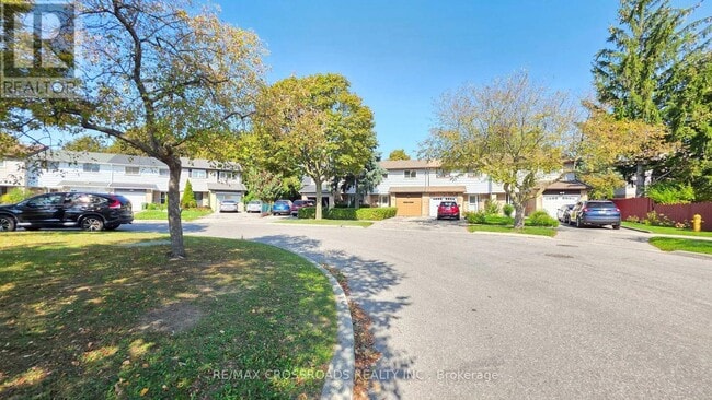 Building Photo - 63 Osterhout Pl